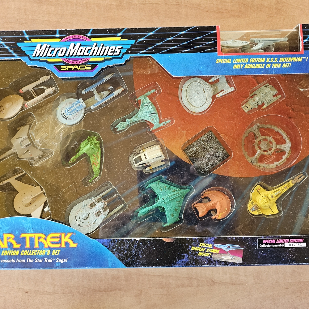 Star Trek Collector's Set - Multicolor
